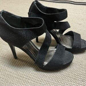 Touch of Nina Black StrappyHeels